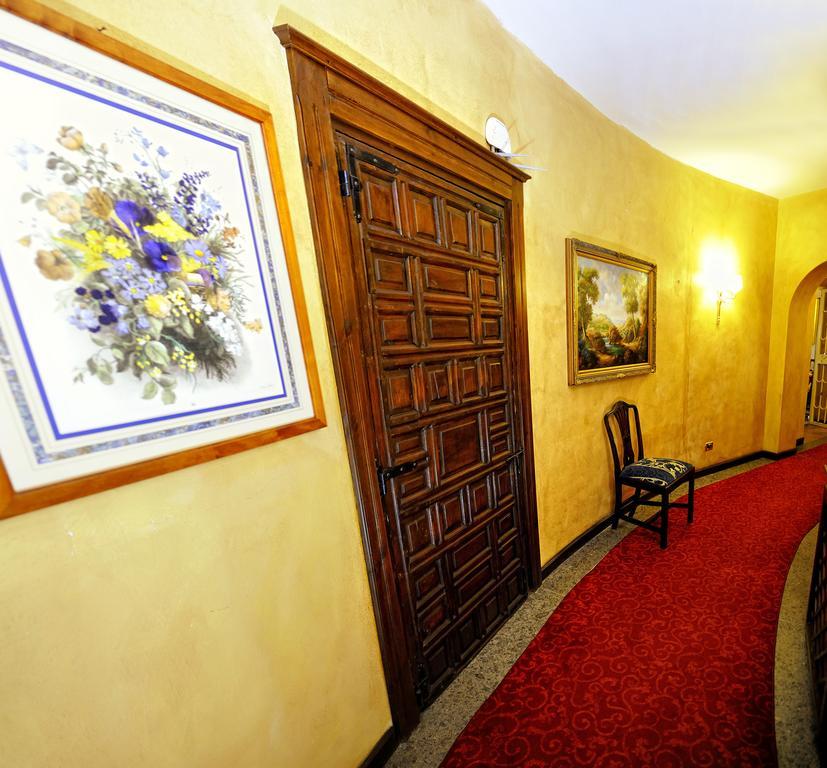 Hotel Porto Pirgos Parghelia Exterior photo